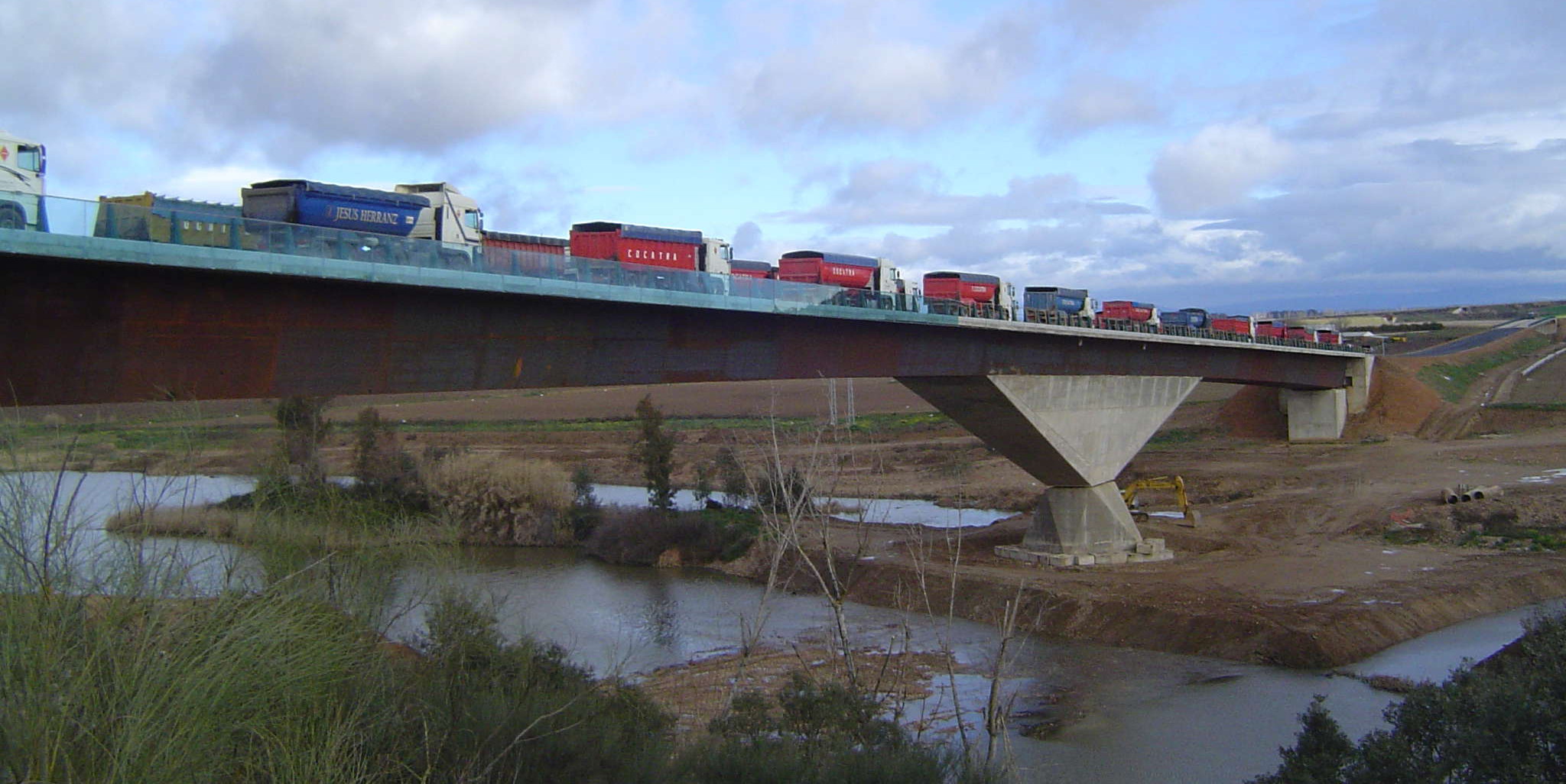 Puente sobre el río Guadiana en Villanueva de la Serena